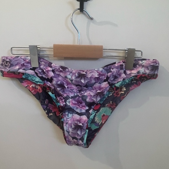 Maaji swimwear - Picture 3 of 4